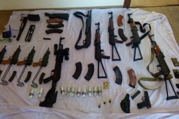 Четыре тайника с оружием обнаружила СБУ в Киеве