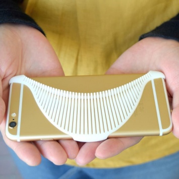 Минималистичный чехол для iPhone в виде ската стал хитом в Японии