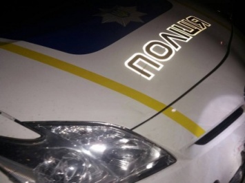 Патрульные полицейские в Мукачево сбили мужчину на скутере