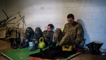 Украина в Минске потребовала допуска МККК к заложникам на Донбассе и их освобождения, - Олифер
