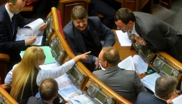Тимошенко теперь хочет уволить Яценюка