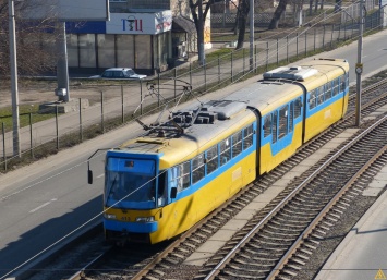 Киевпасстранс вводит новые билеты на проезд в скоростном трамвае