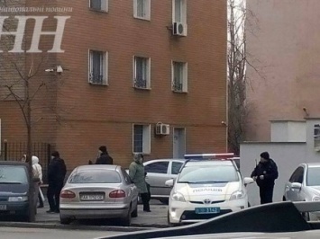 Патрульные начали дежурить под следственным отделом столичной прокуратуры