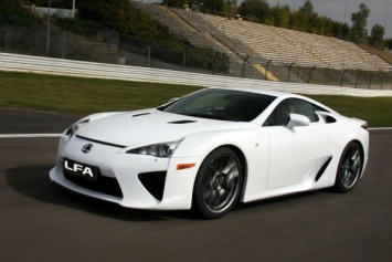 Lexus пока не планирует преемника LFA