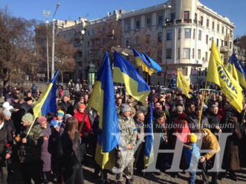 Марш памяти Небесной Сотни начался в Харькове