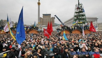 США призвали власти Украины объединиться ради Майдана