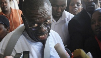 В Уганде лидер оппозиции намекнул на военный переворот. Угодил в тюрьму