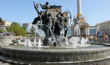 Весной в центре Киева включат фонтаны