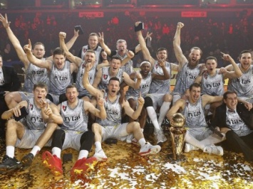 Баскетболист сборной Украины Д.Лукашов стал обладателем Кубка Литвы