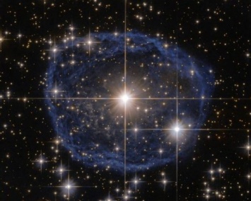 Hubble сфотографировал редкую звезду WR 31a класса Вольфа-Райе