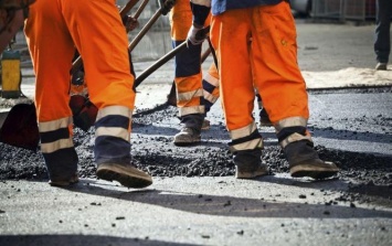 В Павлограде чиновники отмыли на ремонте дорог более полтора миллиона гривен