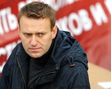 Политолог Мухин: Цель Навального - собрать деньги и бежать из России