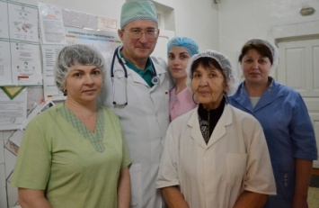 Николаевские медики спасли двух горожан от смертельного заболевания