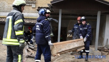 Обвал в Киеве: подтверждена гибель одного человека