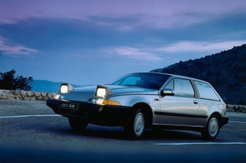 Первой переднеприводной модели Volvo 480 ES исполнилось 30 лет