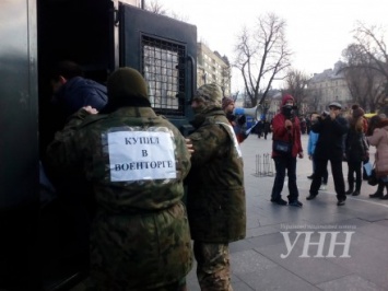 Во Львове состоялся перформанс относительно нарушения прав человека в Крыму