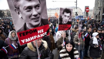 Послы ЕС требуют расследовать убийство Немцова