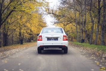 В Томске три человека пострадали из-за столкновения Hyundai и Lada