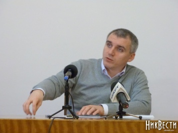 Депутаты занимаются «футболом», - Сенкевич напомнил, на ком ответственность за грязные дороги
