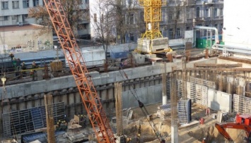 В Киеве насчитали более 300 незаконных строек