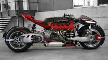 Французы построили 470-сильный четырехколесный мотоцикл вокруг двигателя Maserati