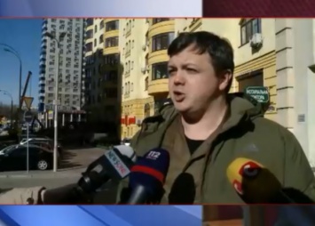 Семенченко заявляет, что боевиков "ДНР" и "ЛНР" освобождают от ответственности под разные программы