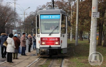 Где взять деньги на "Днепропетровский электротранспорт"