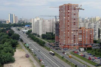 Прокуратуре не удалось запретить строительство парковки в Дарницком районе