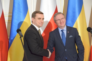 Украина и Польша согласовали график контактов на высшем уровне на 2016 год