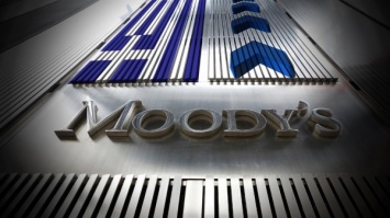 Moody’s разместило рейтинг России на пересмотр из-за цен на нефть