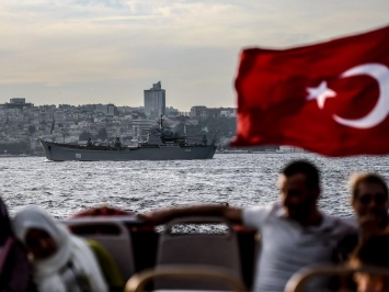 Российские военные корабли в Босфоре «тревожат» Турцию
