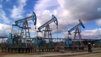 Азербайджан поддержал решение стран-членов ОПЕК о заморозке нефтедобычи