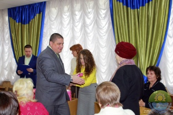 В Саксаганском районе поздравили женщин (фото)