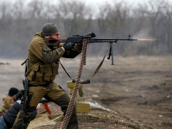 Полиция: боевики обстреляли мирные дома в Авдеевке, обошлось без жертв