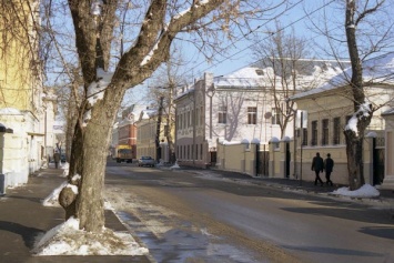 В Москве за сутки сугробы растаяли на треть