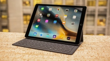 У главного юриста Apple прямо в суде «завис» iPad Pro