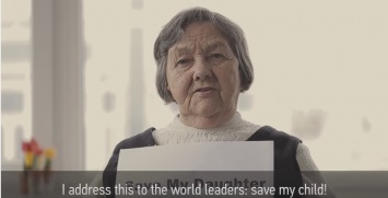 Мама Надежды Савченко записала видеообращение к мировым лидерам: "спасите моего ребенка"