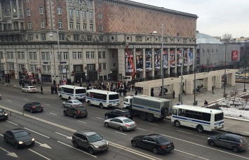 В Москве уже задержаны 35 человек за поддержку Савченко