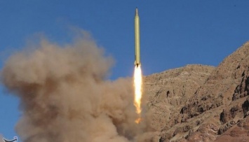 Иран запустил еще 2 баллистические ракеты, несмотря на угрозу санкций