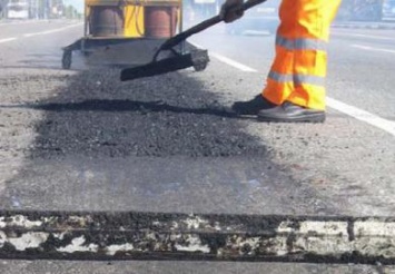 4 месяца без зарплаты: сотрудники Днепропетровского облавтодора настроены перекрыть дороги государственного значения