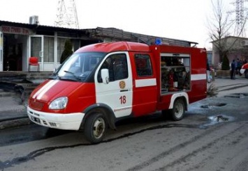 На днепропетровском рынке горел бар