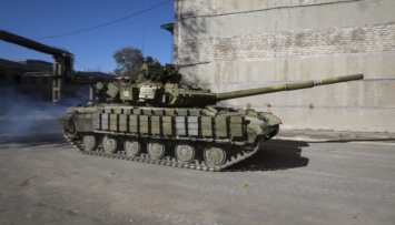 На границе разгрузили эшелон российских танков и "Градов"