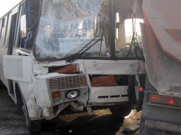 В результате ДТП возле Хмельницкого пострадали шесть пассажиров автобуса