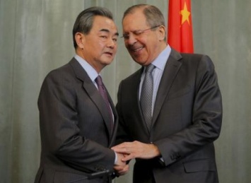 Россия и Китай приглашают КНДР на переговоры о ядерной программе
