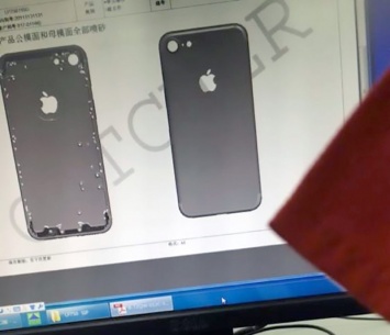 Первые фото iPhone 7 и iPhone Pro: дизайн без антенных вставок и двойная камера