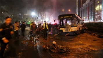 В результате взрыва в Анкаре погибли по меньшей мере 15 человек