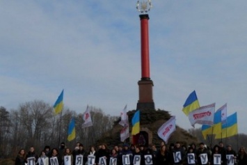 Мемориал «Памяти героев Крут» в Черниговской области пытались уничтожить?