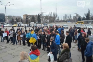 В Запорожье напали на женщину-волонтера