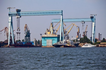 Завтра на аукционе со снижением цены ФГИ планирует продать 9% акций ПАО «Черноморский судостроительный завод»
