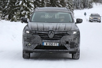 Преемника Renault Koleos вывели на зимние тесты
